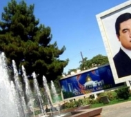 Туркмения: «Эпоха Возрождения» идет на смену «Золотому веку»?